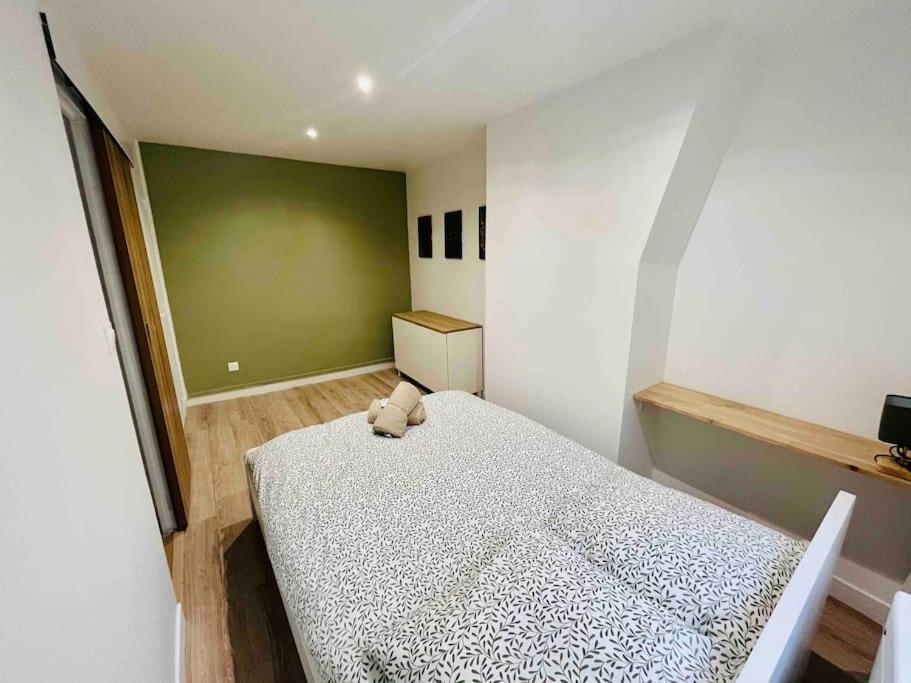 Ferienwohnung Les Orchidees Rouen Exterior foto